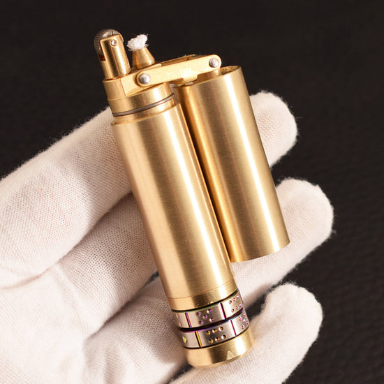 Telescopic Brass Lighter - Compact Kerosene Lighter with Extendable Design (99-127mm, 115g)